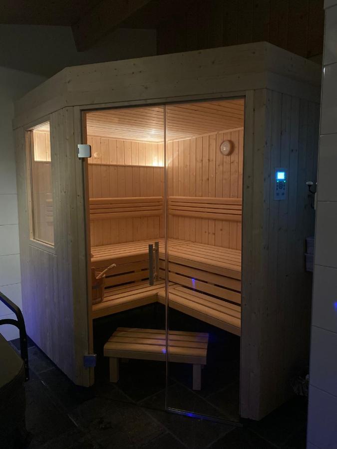 De Porrel Polsbroek Unit Met Prive Jacuzzi, Spa En Sauna Exterior foto
